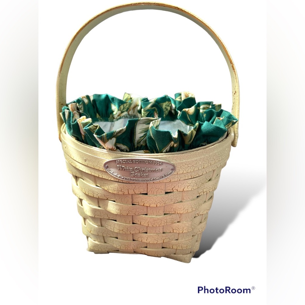 Henn Workshops Special Edition 1996 Aged White Christmas Basket